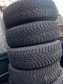 Pneumatici invernali Goodyear 175/65 R14 82T