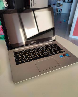 Laptop ASUS i5 da 13.3''