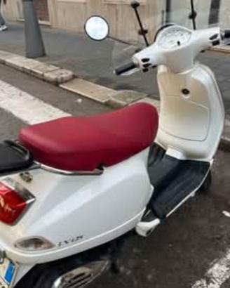 Vespa 125 LX