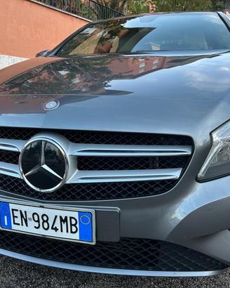 Mercedes-benz A 180 CDI Premium km verificati