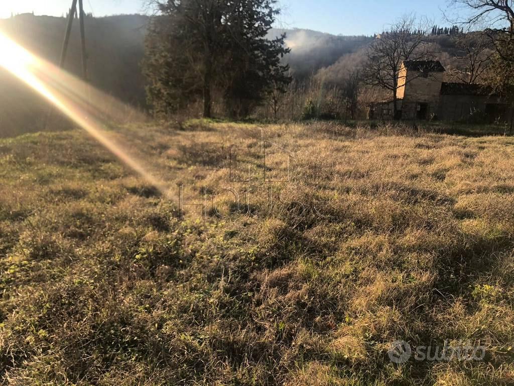 Rustico / Casale di 200 m² con 4 locali a Monte Sa - Altro