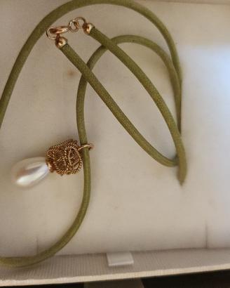 Collana ciondolo oro 18K e perla coltivata