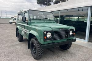 Land Rover Defender 90 BENZINA 6 POSTI