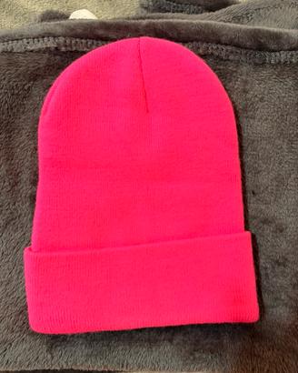 Cappello beanie fucsia fluo unisex – morbido