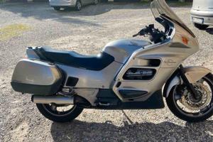 Honda ST 1100 - 1990