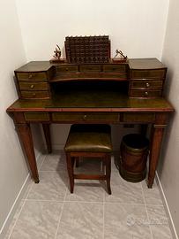 Scrittoio ‘900 inglese