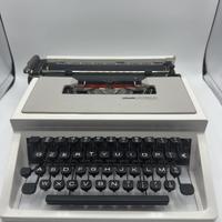Olivetti Lettera 27 con custodia originale