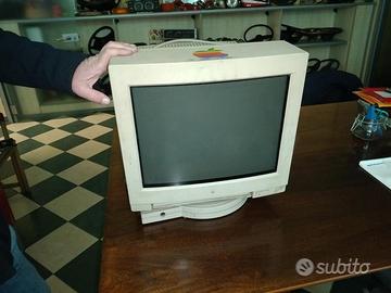 Apple Multiple Scan 17 Display