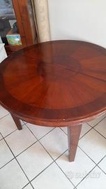 tavolo dell 800 rotondo