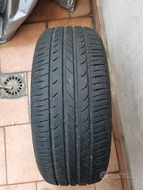 Treno di 4 gomme estive
