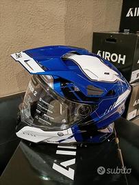 Casco Airoh commander 2