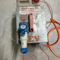 Fradazzatrice per intonaco