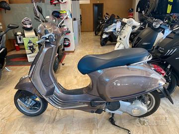 Piaggio Vespa 125 Primavera