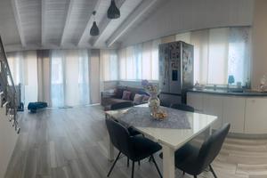 Appartamento luminoso con terrazzo