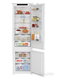 Frigorifero combinato incasso Grundig GKMI25930FN