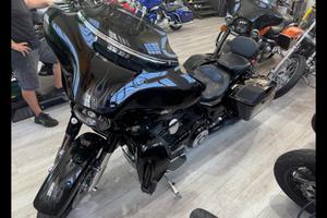 Harley-Davidson Street Glide C.V.O. - 2016