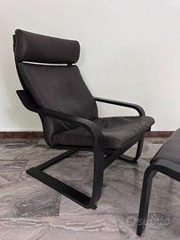 Poltrona e sgabello Ikea POÄNG con sgabello