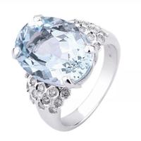 ANELLO ORO 18kt. DIAMANTI ED ACQUAMARINA ct. 6,67