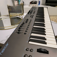 Nektar Impact lx61+ master keyboard controller mid