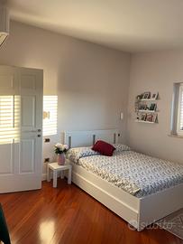 Camera matrimoniale ragazza studentessa/lavoratric