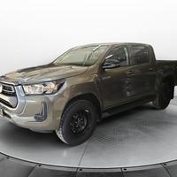 Toyota Hilux 2.4 D-4D A/T 4WD 4 porte Double ...