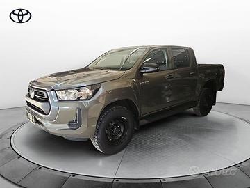 Toyota Hilux 2.4 D-4D A/T 4WD 4 porte Double ...