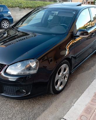 Volkswagen golf gti serie 5 