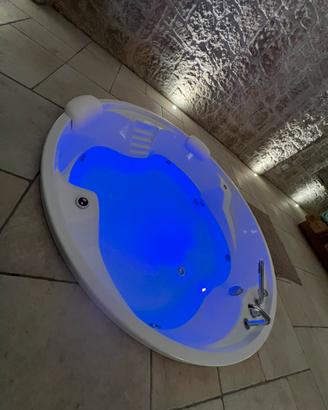 Mini piscina idromassaggio london Eye NUOVA