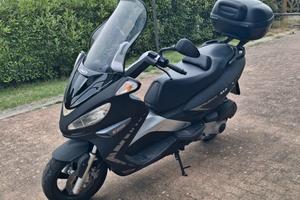  Malaguti Madison 200 (Motore Piaggio)