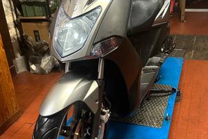 Kymco Agility 125 Ruota 16 con Bauletto