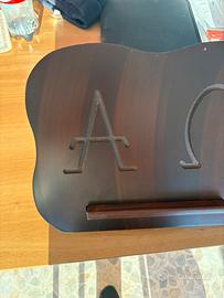 Supporto libro firme di legno