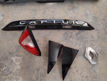 Ricambi Renault Captur mk1 - spoiler, pannello...
