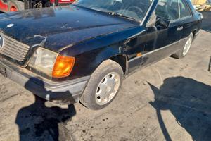 Mercedes-Benz 200 CE 16 valvole 1993 per ricambi (