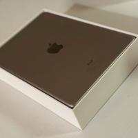  iPad  - 128GB - Wi Fi