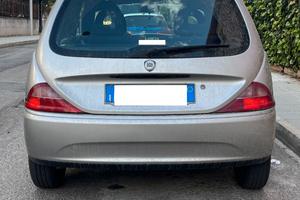 Lancia Y 1.2 LS anno 2002
