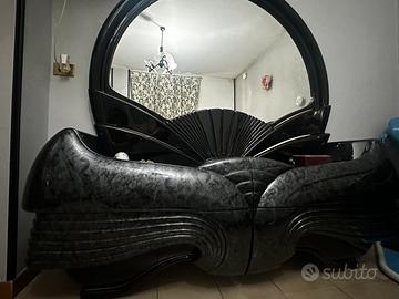 Cassettiera con specchio