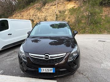 Opel zafira tourer ecometano