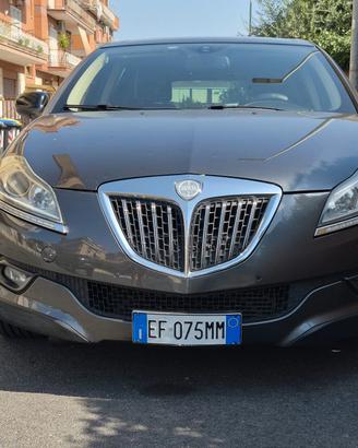 Lancia Delta Twin turbo 1.9 Diesel euro 5