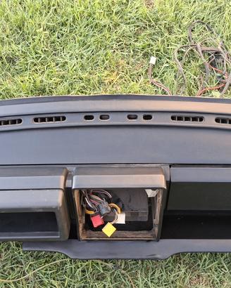 cruscotto completo lancia delta 