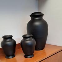 Basi in terracotta per lampade col. Nero