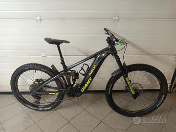 Giant Reign E+ 2 625Wh Tagli M NON SPEDISCO 