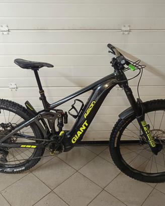 Giant Reign E+ 2 625Wh Tagli M NON SPEDISCO 