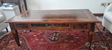 Tavolino basso da salotto in legno e radica