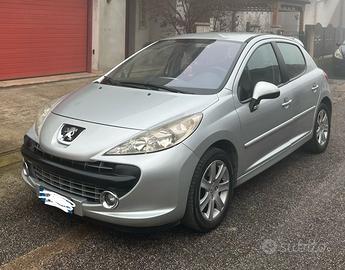 Peugeot 207 xs 1.6 HDi 90 cv 