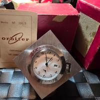 orologio da scrivania 