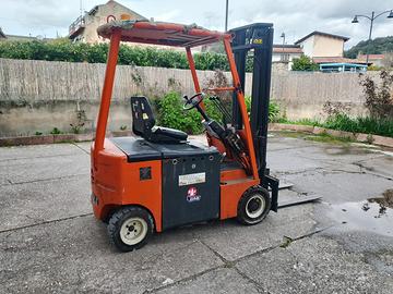 Carrello elevatore
