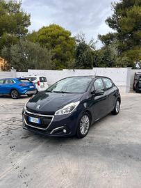 Peugeot 208 BlueHDi 100 5 porte Allure