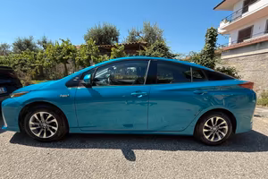 Toyota Prius Plug-in Hybrid 2017 - Tetto solare