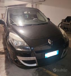 Renault Scenic XMod 1.5 DCI