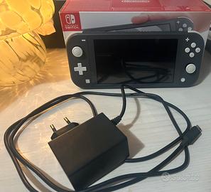 Nintendo Switch Lite Grigia